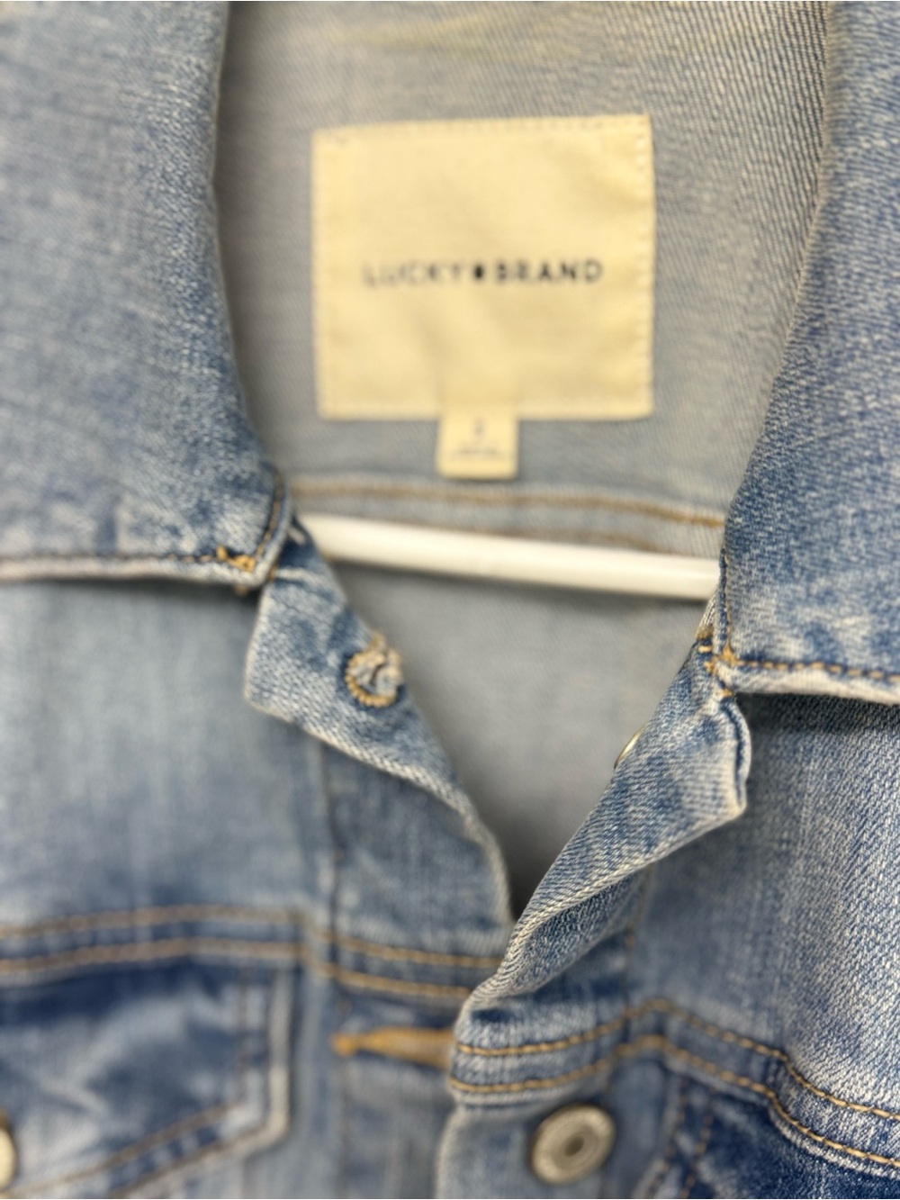 Lucky Brand Women's Light Blue Denim Jacket Size S - Picture 3 of 6